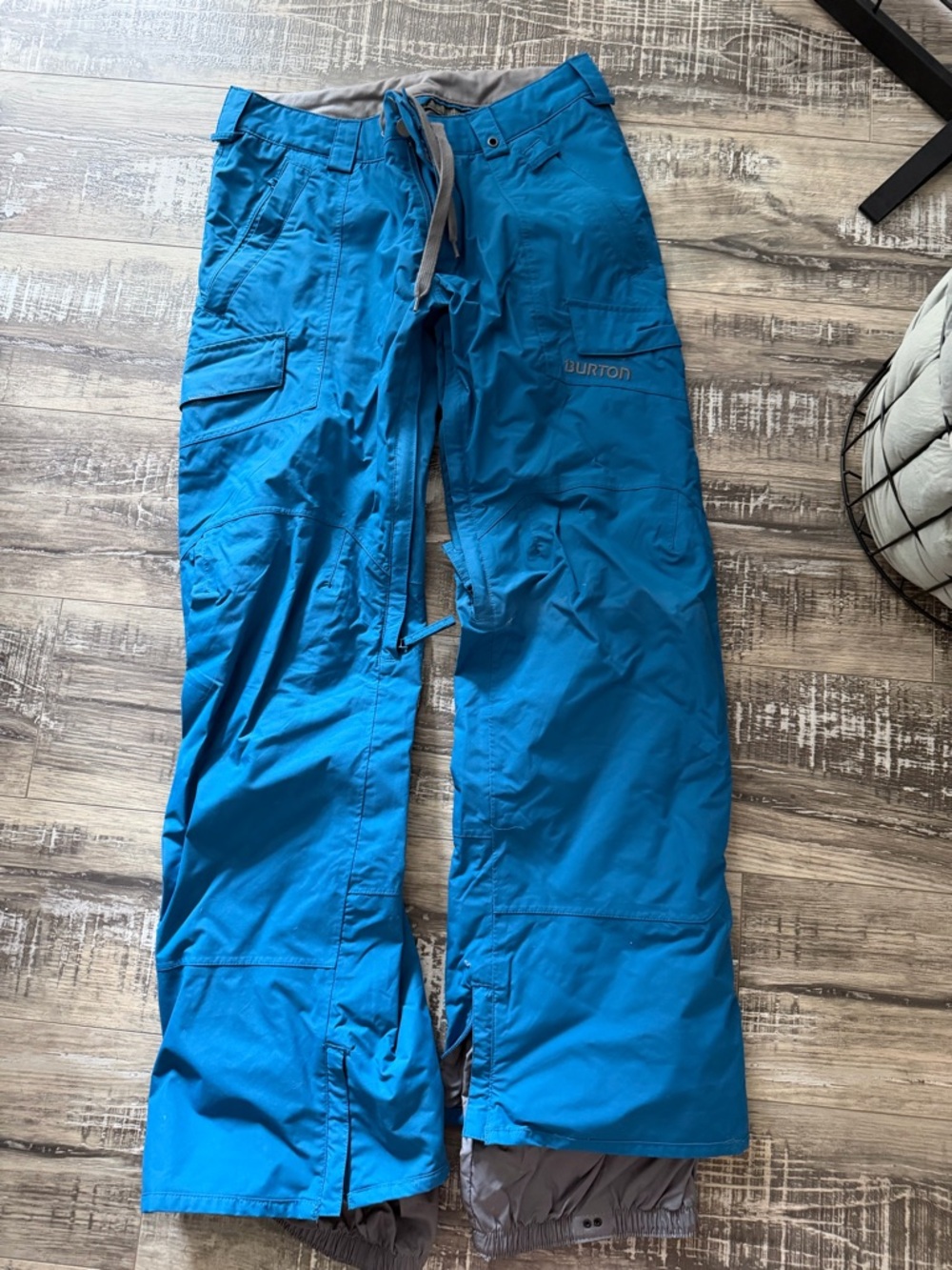 Burton Men’s Bright Blue Cargo Snow Pants